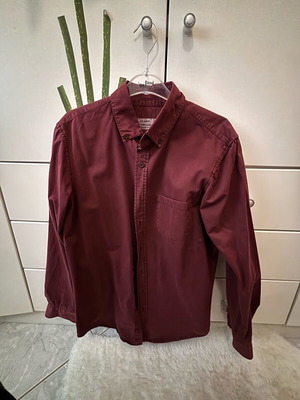 Pull & Bear shirt red, size S, like new