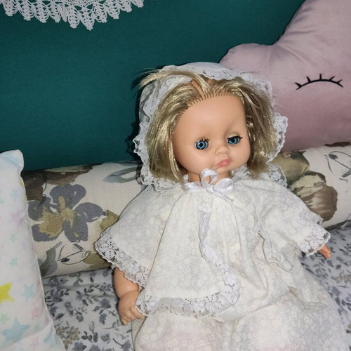 Vintage doll 48cm used with mechanism on back