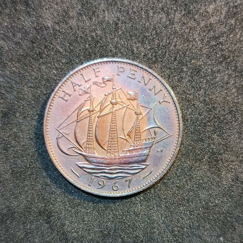 British Half Penny Coin 1967 with Rainbow Patina like new
