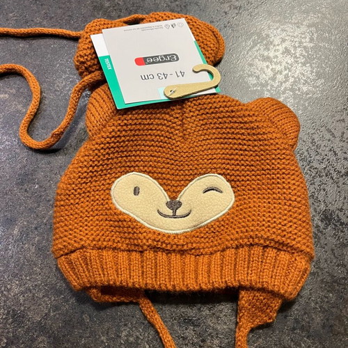 Baby set hat and gloves new, brick red with fleece lining