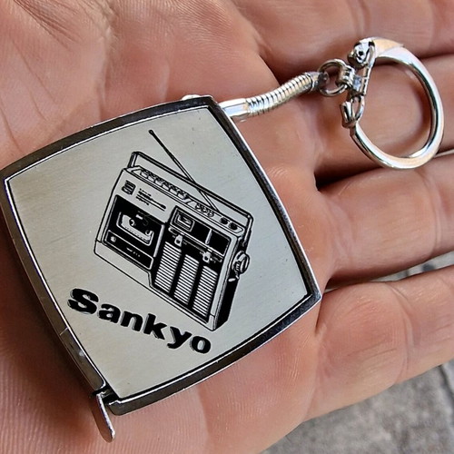 Sankyo vintage keychain tape measure like new