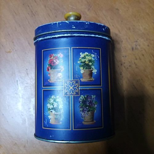 Tin coffee box used, origin Spain