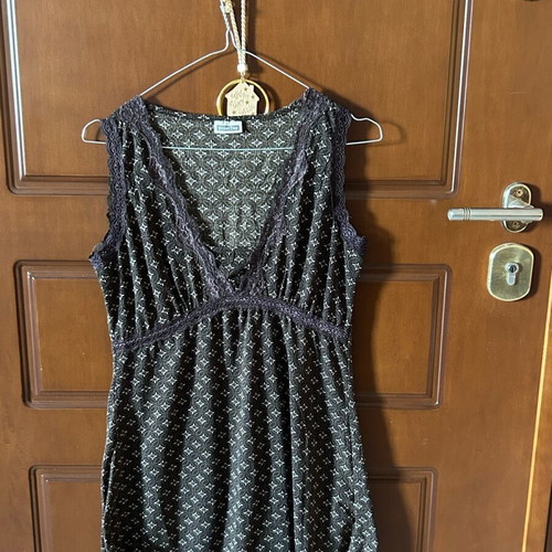 Street One brown top with lace and geometric print size 38, like new