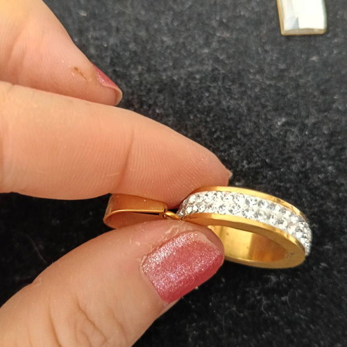 Set of 10 gold and silver-tone jewelry pieces