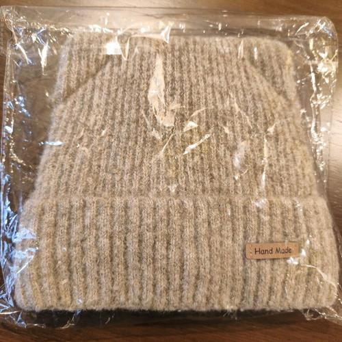 Knitted cat ears hat new, one size, beige