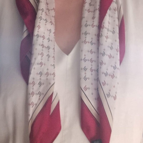 Square silk scarf like new, 63x63 cm, white and red