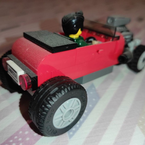 Lego City 60258 like new with instructions without box