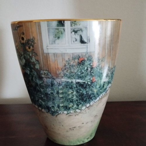 Carl Larsson porcelain vase like new, numbered limited edition