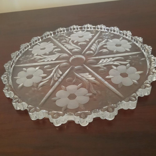Crystal tray like new