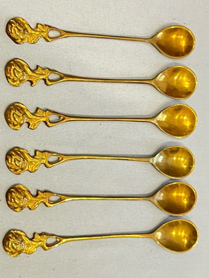 Vintage gold-plated brass demitasse spoons set of 6, like new