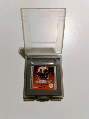 Small Soldiers Game Boy cartridge used with case