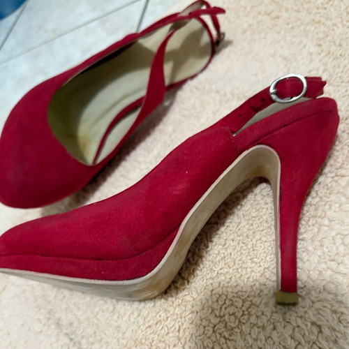 Red high-heeled shoes with strap used, size 39