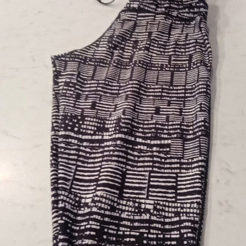 Nike women's 3/4 leggings like new, size S