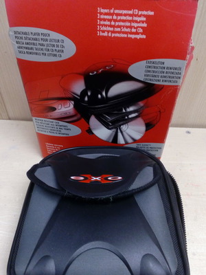 Case for CD player and 32 CDs new