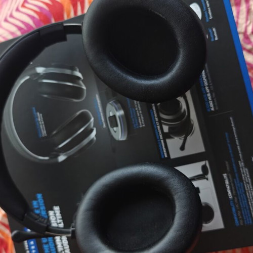 Turtle Beach Stealth Pro wireless gaming headset like new