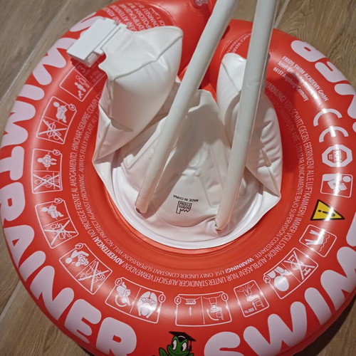 Swimtrainer float for 3 months to 4 years like new