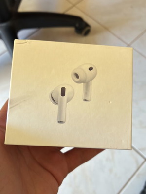 Apple AirPods Pro 3 безжични слушалки