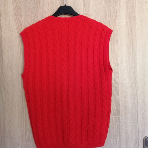 Wool sleeveless sweater new size S-M keniurio without label