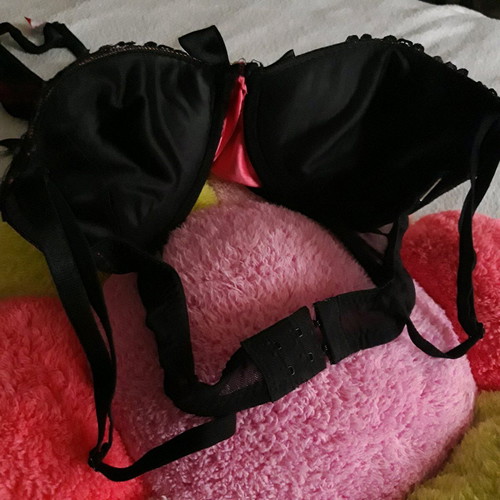 Sensual bodysuit like new, black and red lace with bows