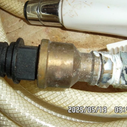 Pressure water pump 12V used with complete shower kit