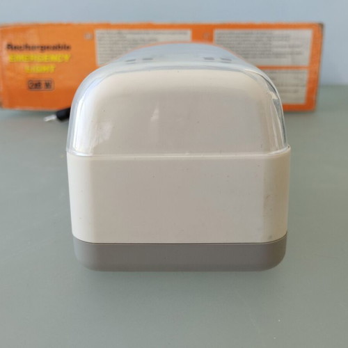 Rexer Emergency Light used, rechargeable 2x8W