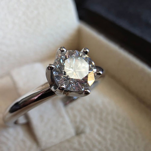 Solitaire ring white gold K18 new with 0.60cts diamond