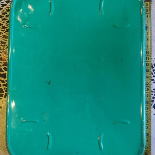 Vintage Coca-Cola metal serving tray used with 1891 calendar design