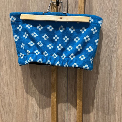 Knitted set used size small, top and mini skirt blue with white flowers