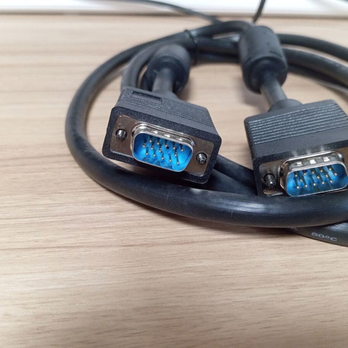 VGA cable 2919 E176952 AWM 30V 15-pin male like new