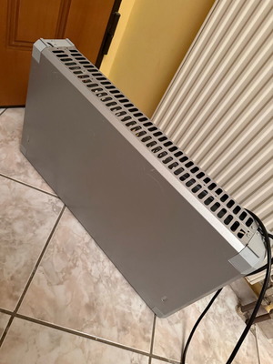 Electric panel heating device like new