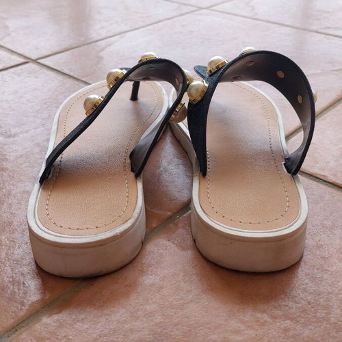 Slippers-sandals with studs like new, size 39, black and white