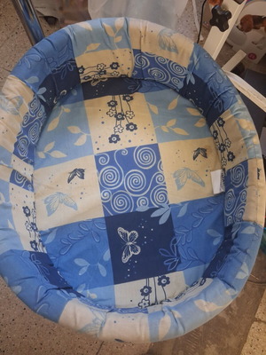 Dog bed new without tag
