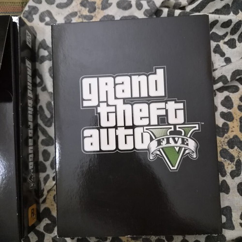 Grand Theft Auto V PC game like new
