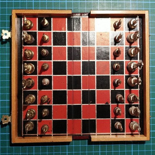 Pampers Chess Set 1981 used, collectible metal pieces