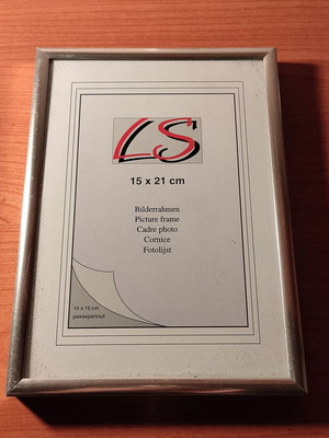 Photo frame silver like new, 15x21 cm