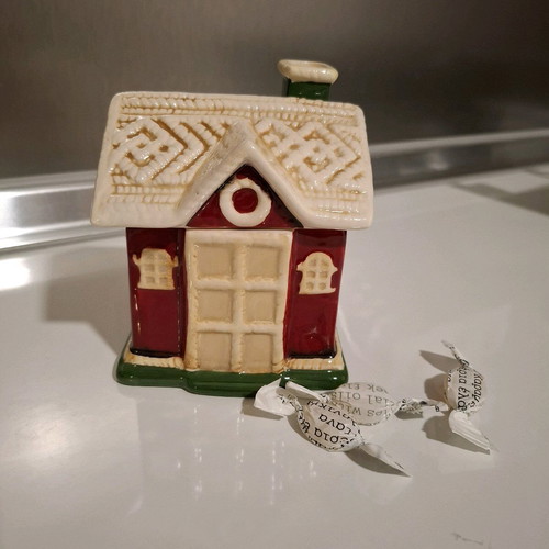 Christmas ceramic house Vicko 12 cm brand new