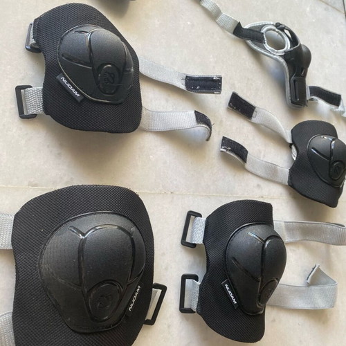 Nijdam Novice Skate Protector Set large black like new