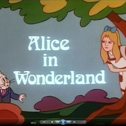 Children's DVD Alice in Wonderland like new, dubbed