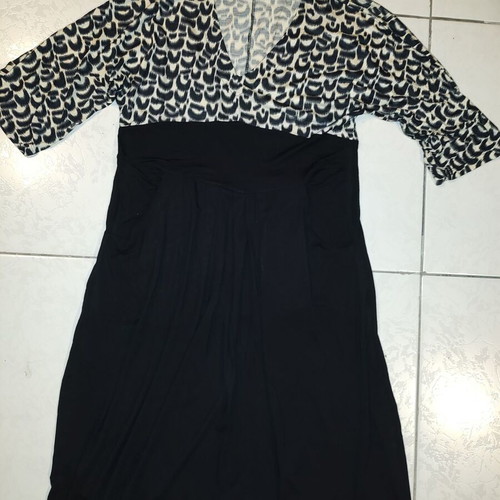 Sarah Lawrens dress unworn, size Large, black and white