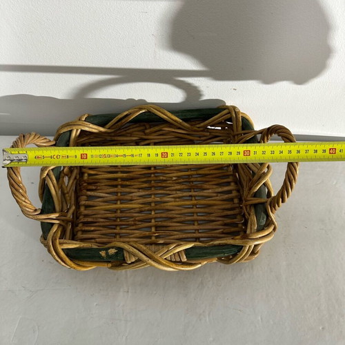 Rectangular wicker basket like new