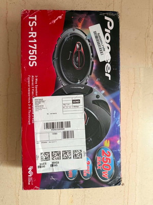 Pioneer TSR1750S car speaker set 6.75"