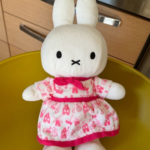 Miffy plush like new from the Netherlands 30 cm