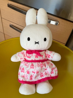 Miffy plush like new from the Netherlands 30 cm