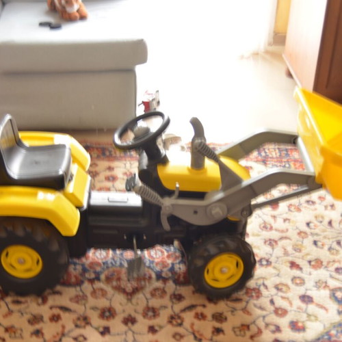 Children's tractor new in excellent condition
