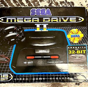 Sega Mega Drive 2 + games