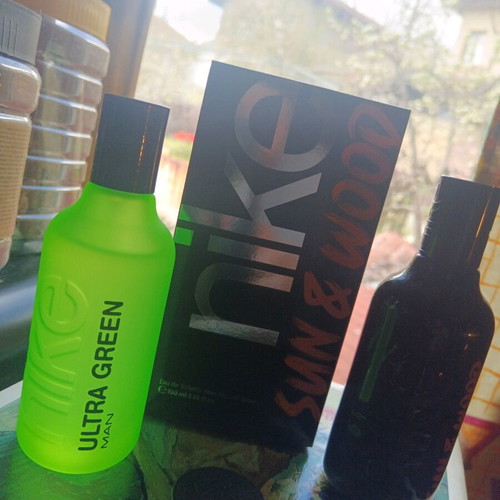 Nike Sun & Wood and Ultra Green eau de toilette set like new, 2 x 100 ml