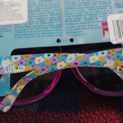 Disney children's sunglasses like new, pack of 4 pairs