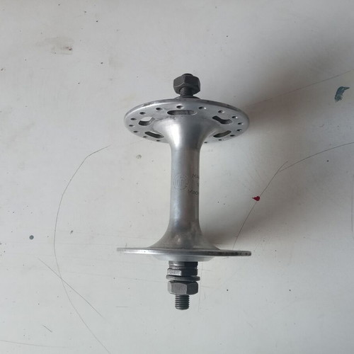 Maillard front wheel hub used, 36 holes, vintage racing