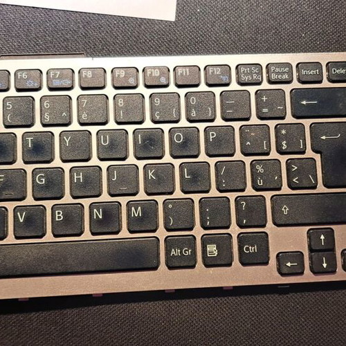 Sony Vaio VPC F1 F2 Laptop Keyboard like new