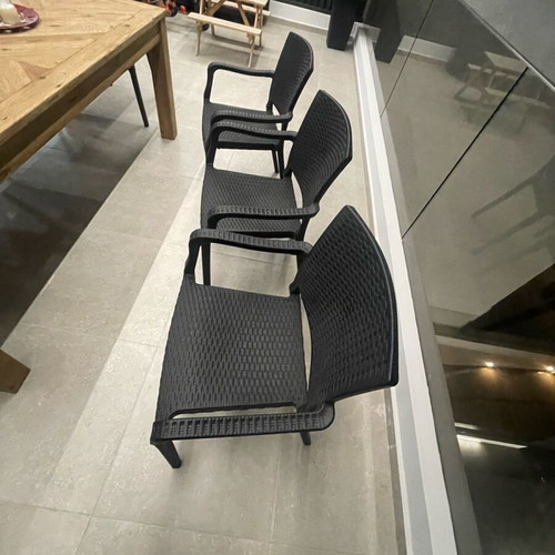 Outdoor chairs like new, pack of 6